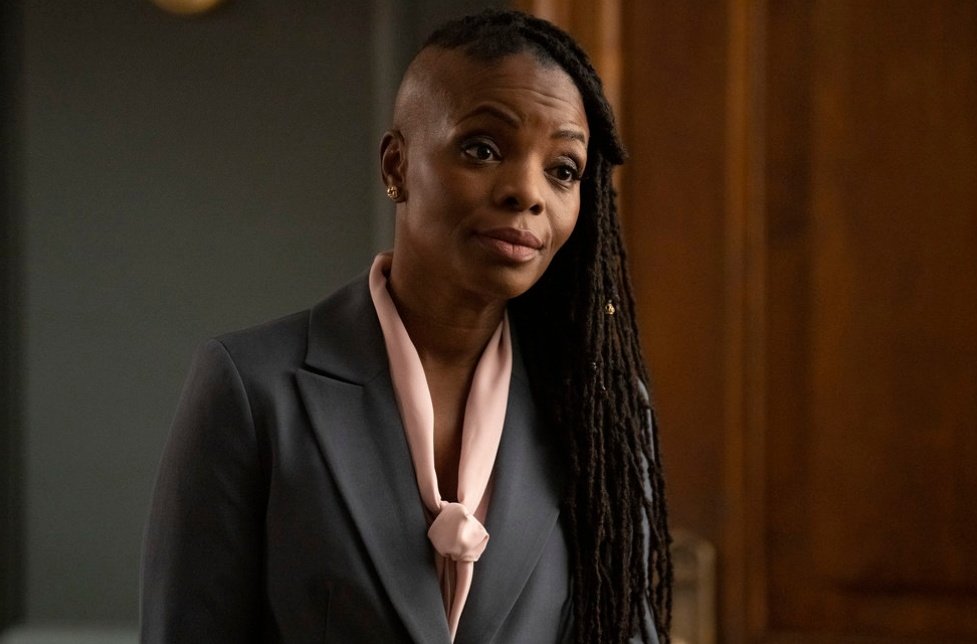 LO_Diehards's tweet photo. More with @anthonyanderson, @WickedpissaJD, @CamrynManheim and guest star @MarshaSBlake as Defense Attorney Ursula Knight. #LawAndOrder #LawAndOrder21 #FilteredLife https://t.co/D8q6l6HSPi