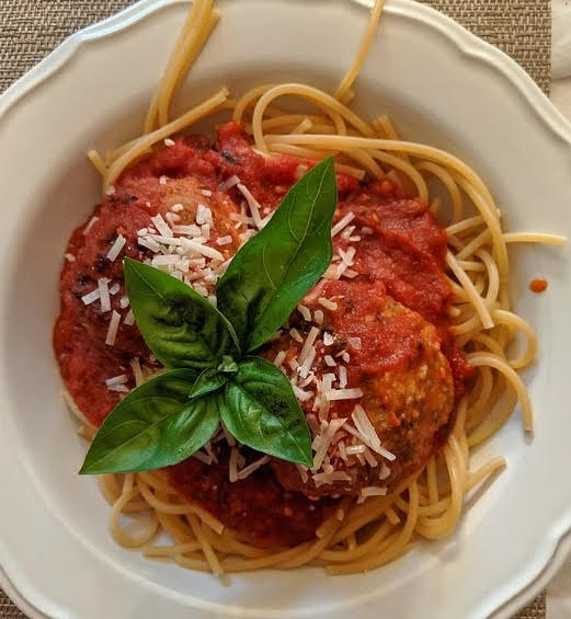 RadioSparx's tweet photo. Oh, YUM! It's #NationalMeatballDay, and we could really go for some "SPAGHETTI AND MEATBALLS"!
Let's enjoy JO MASINO's joyful #ItalianMusic track on our fun and lively "ITALIAN FESTIVE" station @RadioSparx: https://t.co/aUnsJl4K94 https://t.co/xSkWxu1UXt