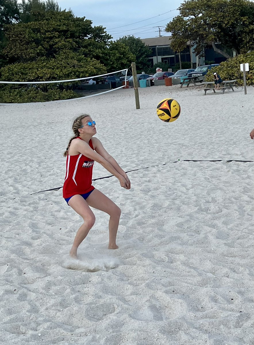 AshlynVolley's tweet photo. Some more shots… #volleyballrecruiting #volleyball #clubvolleyball #volleyballplayer #volleyballrecruit #playvolleyballincollege #collegevolleyball #collegerecruiting #recruiting #highschoolvolleyball #indoorvolleyball #volleyballscout  #volleyballrecruiter https://t.co/S5zPfHASmE