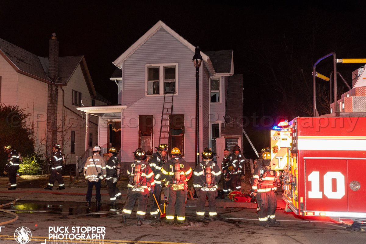 PSPhoto1's tweet photo. On Sunday March 6th, Rochester firefighters worked an early morning fire in a vacant dwelling on Jefferson Avenue. See more at https://t.co/2JLlSy7rDE.
#Roc #RochesterNY #NewYork #RFD #RochesterFire #RochesterFireDepartment #RochesterFD #MonroeCounty #StructureFire #WorkingFire https://t.co/cVKcYfTnHC