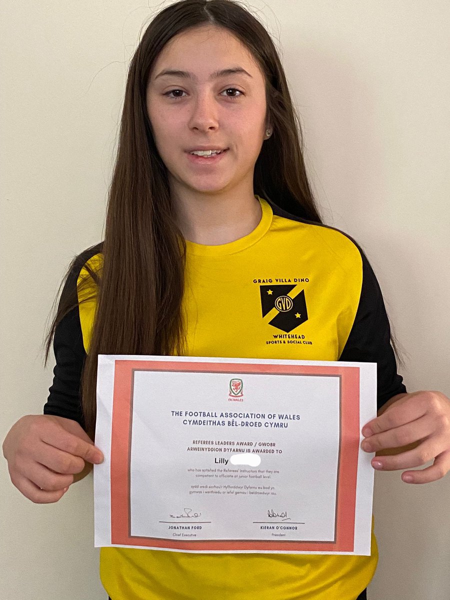 GraigVillaDino's tweet photo. Congratulations to Lilly from our under 14 girls squad. A qualified referee already! Fantastic achievement and we are so proud! @FAWTrust @swwgl https://t.co/6raBzweZGv