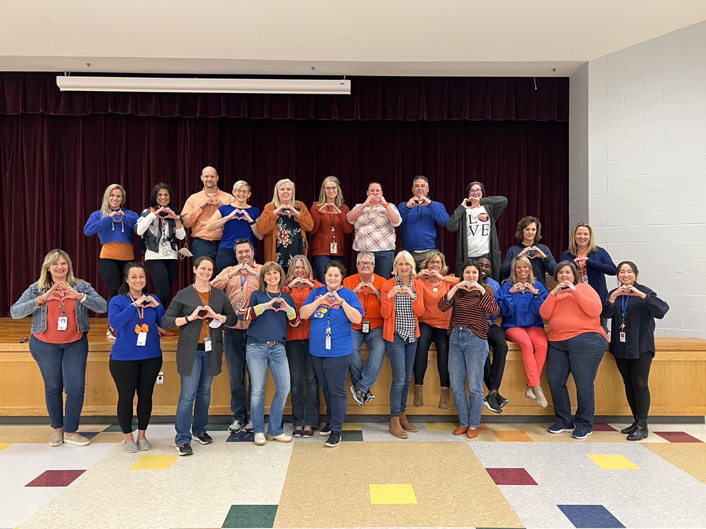 #OneOlatheFamily 💙🧡