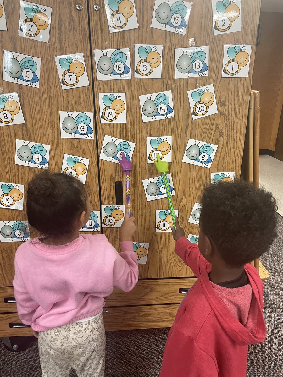 Andrea Michaca tweet media