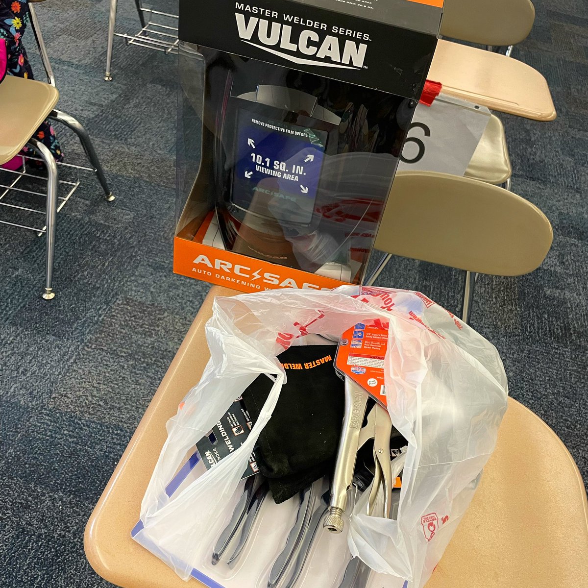 DollingerMath's tweet image. So thankful I was able to take adult welding at Tolles! Not only did I learn a really useful skill, but also learned how to better connect my math class with my students’ future careers. Welding is packed with so much math and science!! Wow!!
@TollesTech