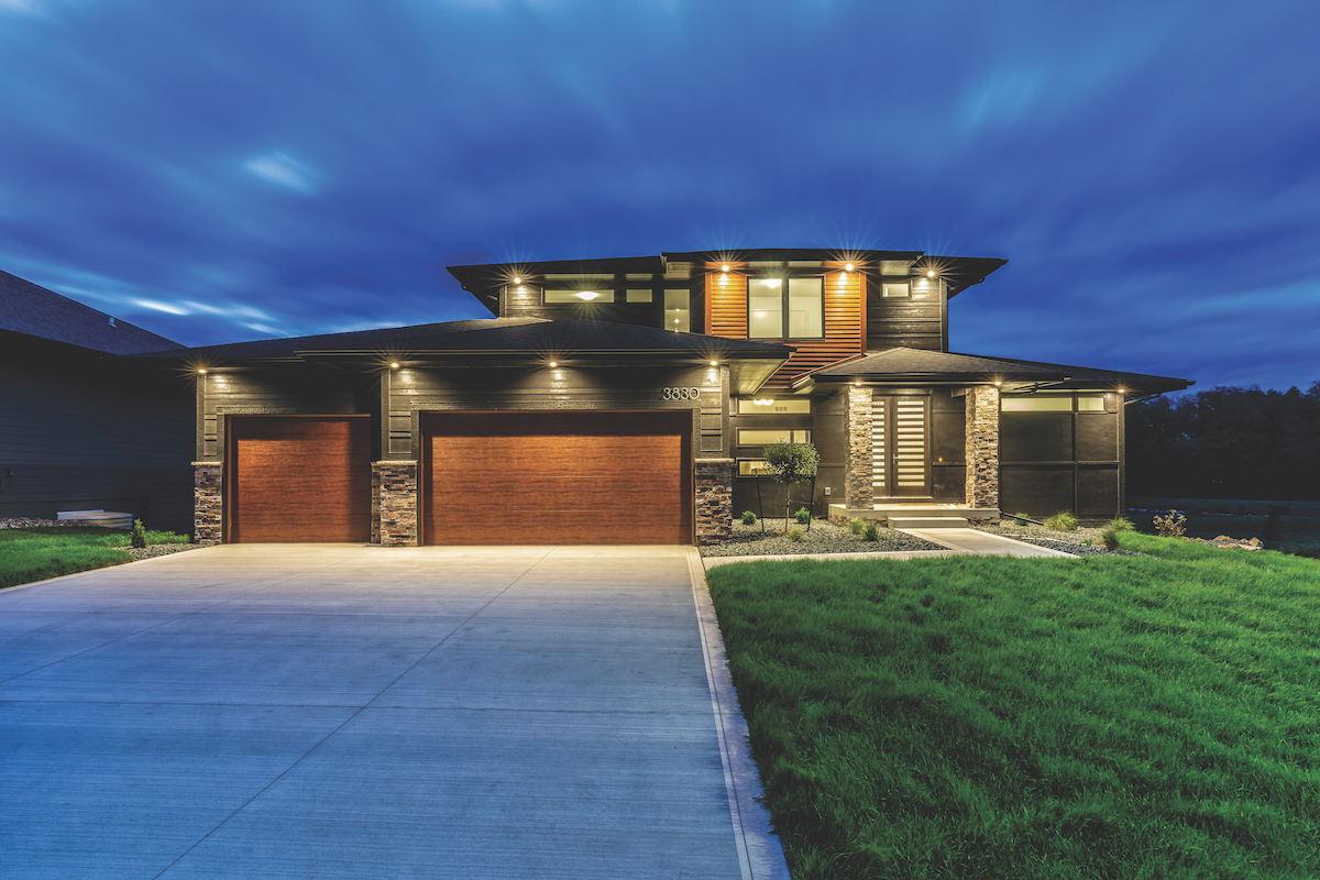 During Women's History Month, we're honoring women in construction and taking a look at some of the female trailblazers we've featured over the years. Jenna Kimberley, VP of Kimberley Development, is one of many female role models in the industry: loom.ly/rbgGliY