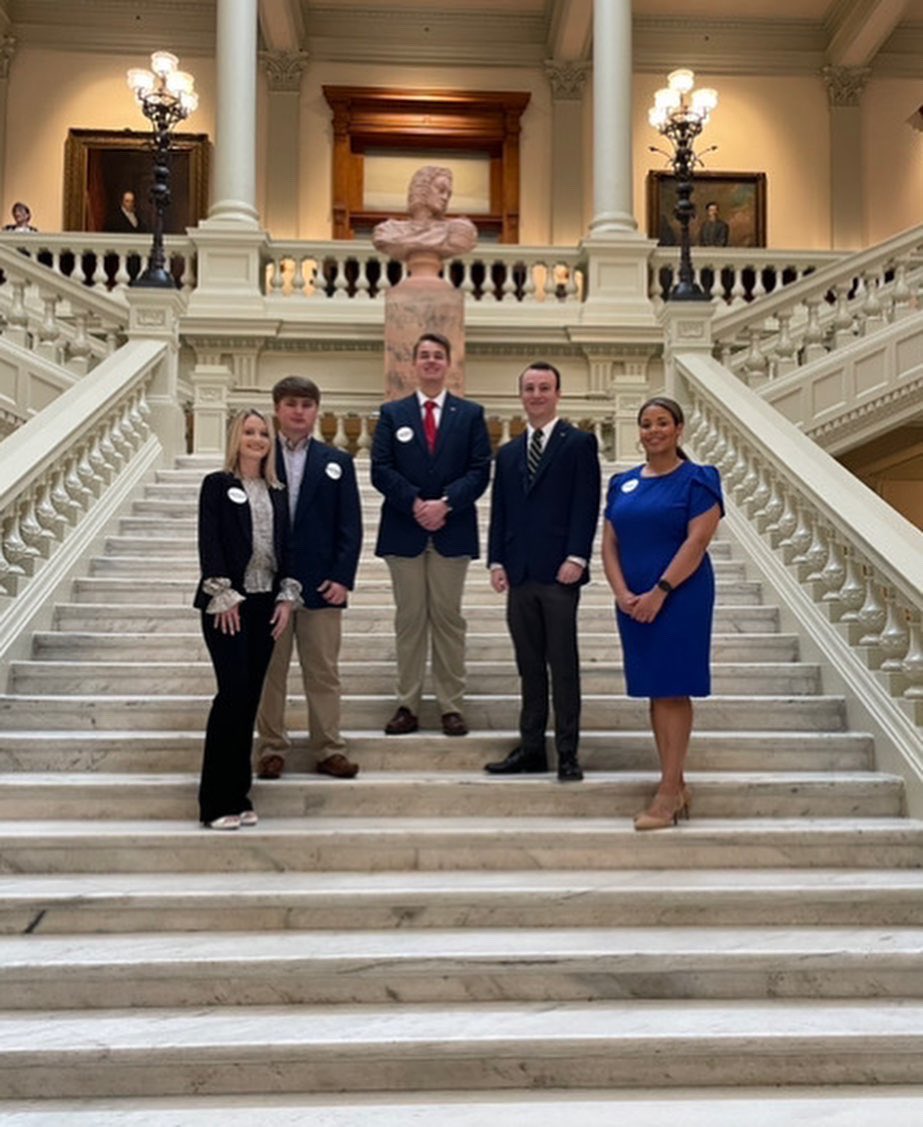 ABACRepublicans's tweet photo. Honored to be under the golden dome today in Atlanta for Tyler Harpers qualifying to be the sole Republican for Georgia Agriculture Commissioner 

#LeadRight #GeorgiaGrit #TylerHarper #gapol https://t.co/feR3wZVY8R