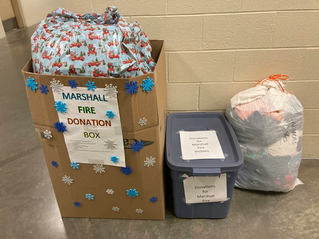 DenverSheriff's tweet photo. Members of the law enforcement communities from Denver, Arapahoe County, and Adams County gathered together to volunteer their time collecting, organizing, and distributing donations to victims of the #MarshallFire.
#BoulderFires #DSDEst1902 https://t.co/gNHRARxHoA