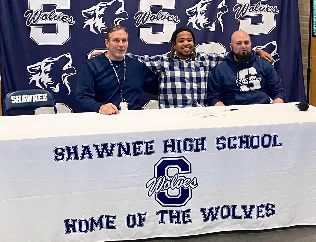 Congrats <a href="/jaylonorange/">Jaylon Orange</a> for signing with <a href="/LangstonU/">Langston University</a> today! #ShawneeSTRONG