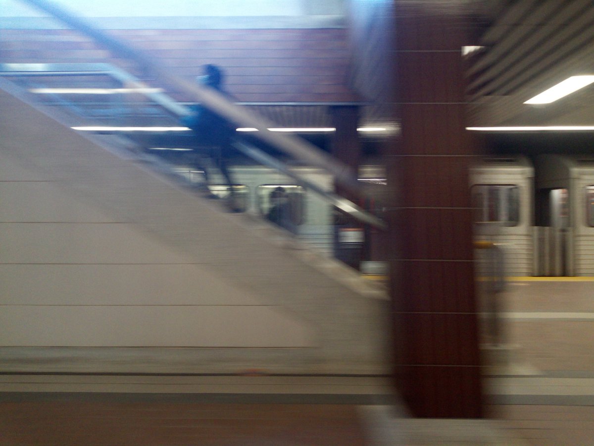 KiplingStation's tweet photo. Lightstepper.

#TTC #Toronto #BloorDanforthSubway #KiplingStation https://t.co/yApFnQ4Ihv