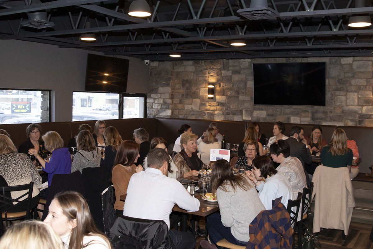 Once again congratulations to our 7 recipients of the Women of Influence Awards!! What a fantastic afternoon of celebrations and hearing some amazing stories of talented, successful and determined women! Love these photos that show the energy of the afternoon!