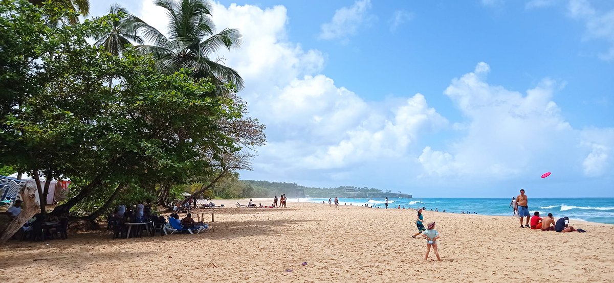 IsaacTours's tweet photo. On the sunny side of things.
#travellers #AtlanticOcean #dominicanrepublic #summer #wanderlustXL #Sunset #Sky #WeekendFeeling #travel #Traveler #Wanderlust #travelphotography #TravelBlogger #Trekking #TravelExperience #TailorMadeTravel https://t.co/6HkuIxjYDp