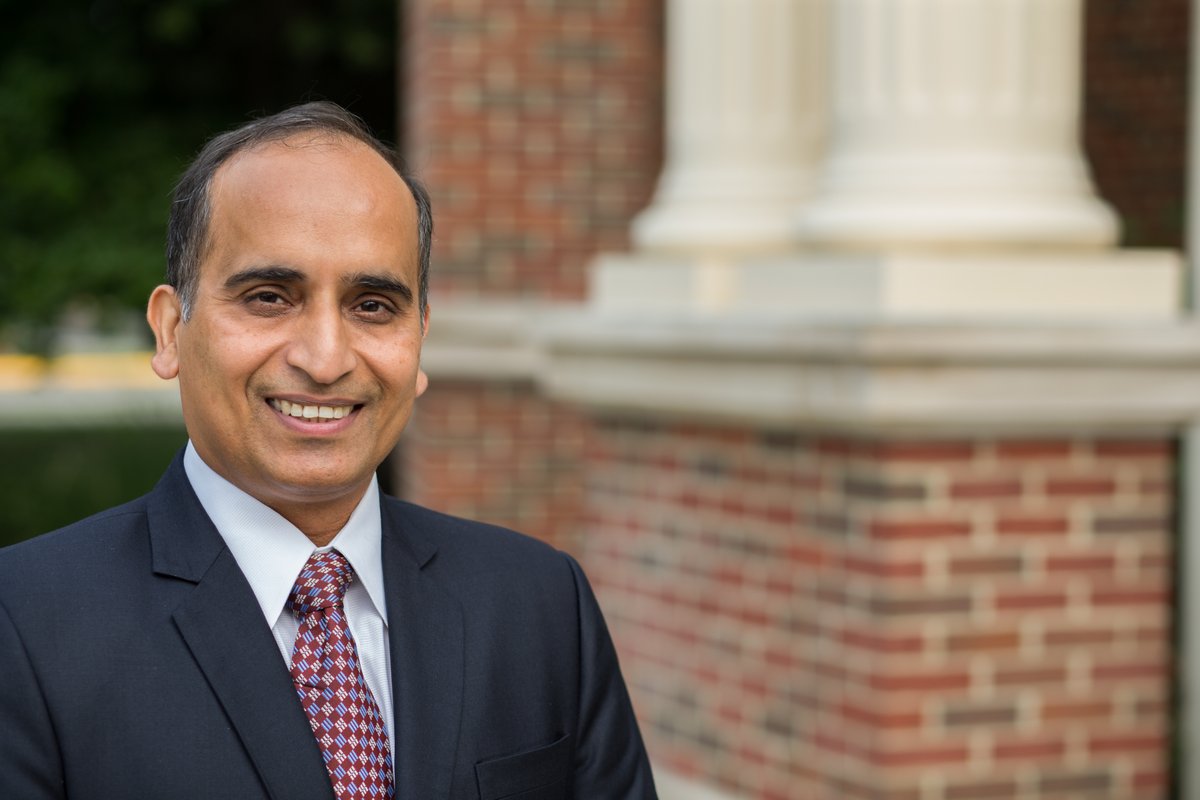 seattleu's tweet photo. We are pleased to announce that Amit Shukla, PhD, has been appointed the next Dean of the College of Science and Engineering. He will join Seattle University on July 1.
Read More: https://t.co/8uDjosJkU5 https://t.co/RjxfVpIAdr