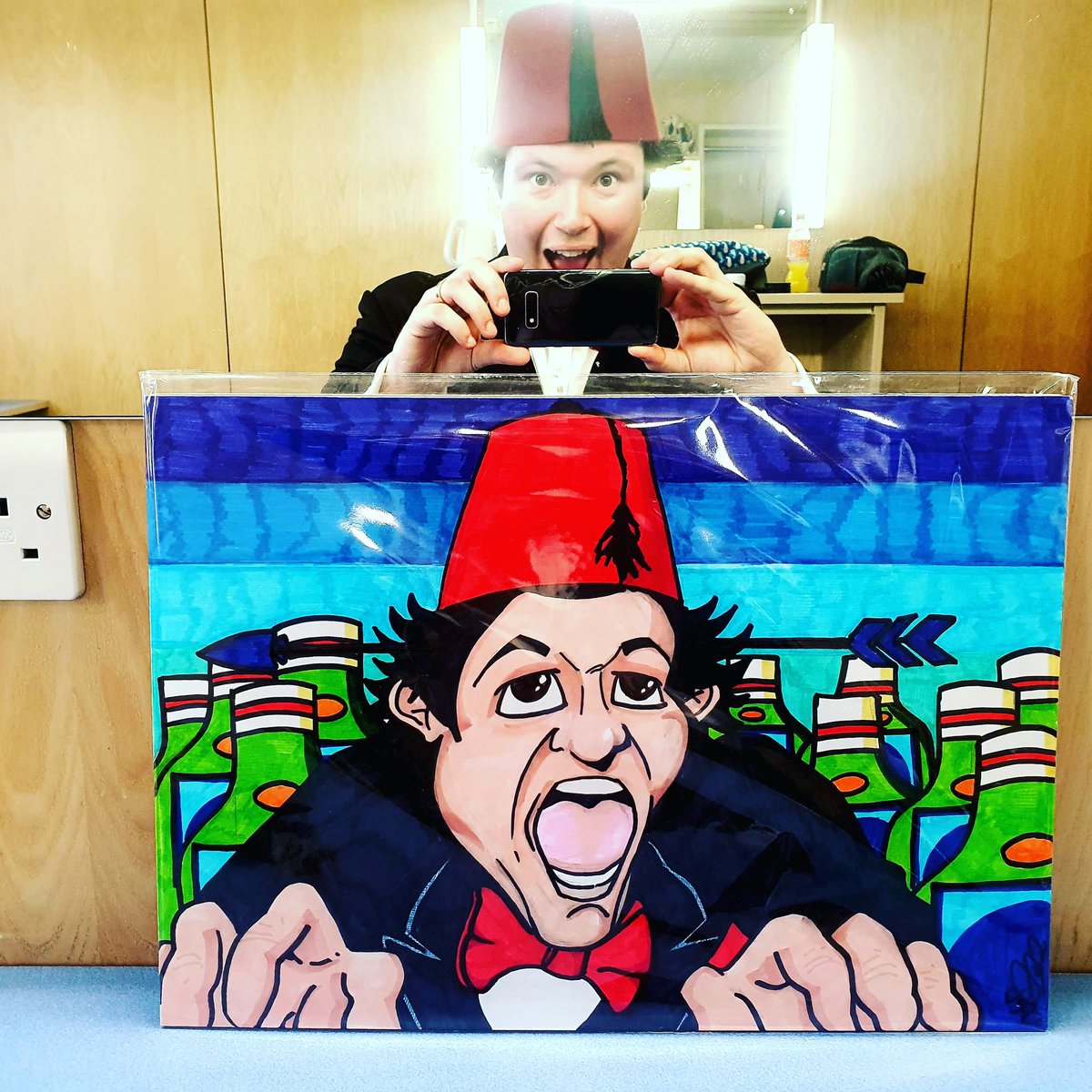 TommyCooperJLT's tweet photo. How cool is this?!?! Made by one of our fans and presented to us at @KeyTheatre today. #LongLiveTC #TommyCooper https://t.co/3x2T0WyDhw