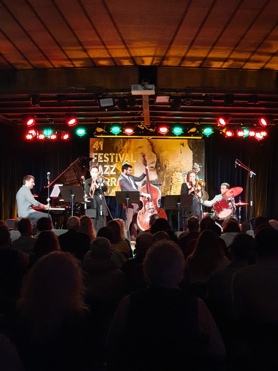 AngelsRodulfo's tweet photo. Terrassa a ritme de jazz🎷🎶 Comença el #FestivalJazzTerrassa del 9 al 27 de març 🔝 @NovaJazzCava @visitaterrassa #Terrassa https://t.co/oggFGcNLWc