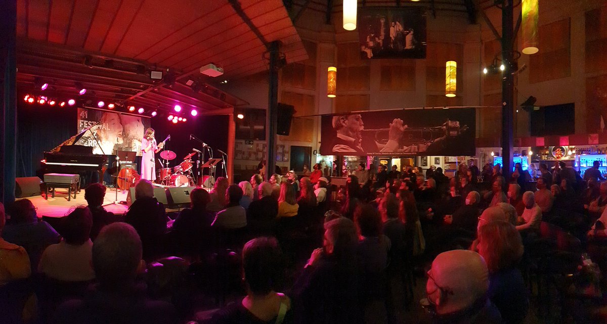 Terrassa a ritme de jazz🎷🎶 Comença el #FestivalJazzTerrassa del 9 al 27 de març 🔝 <a href="/NovaJazzCava/">Nova Jazz Cava</a> <a href="/visitaterrassa/">Terrassa Turisme</a> #Terrassa