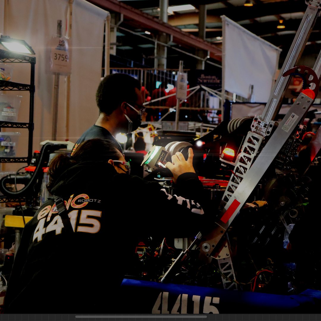 Picture: Student and mentor work on their robot in their team’s pit during the 2022 Hueneme Port Regional on Saturday, March 5th.  (Photo taken by the FATHOMWERX Media Team)

#STEM #Robotics #FATHOMWERX #PortofHueneme #FATHOMWERXLab