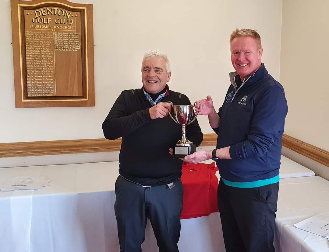 MHFA999's tweet photo. Had a great day of business networking and golf at Denton Golf Club with the Manchester group of @forebiz yesterday. 🙂👍⛳ https://t.co/UOOLzYivYY