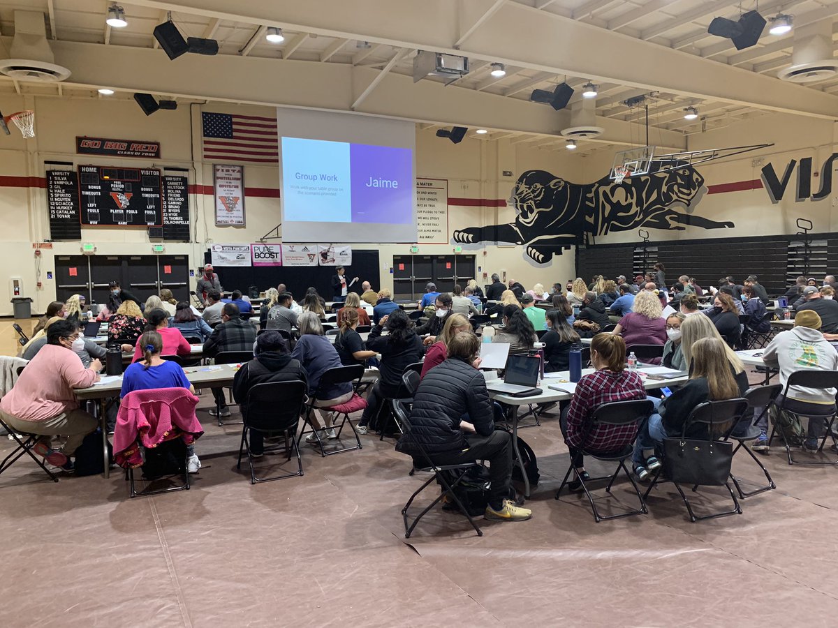 VHS staff learning about the effects of trauma on our students. Thankful to our school social worker Maria Al-Shamma for sharing her expertise #socialworkers #SocialWorkWeek2022 <a href="/VHSPanthers/">Vista High School</a> <a href="/VistaBlueprint/">Vista Unified</a>
