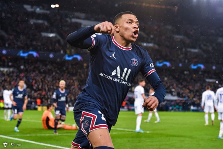 _BeFootball's tweet photo. Le dernier match de Kylian Mbappé au PSG en Ligue des Champions ? 

#RMAPSG | #UCL https://t.co/SGFnCPxk6b