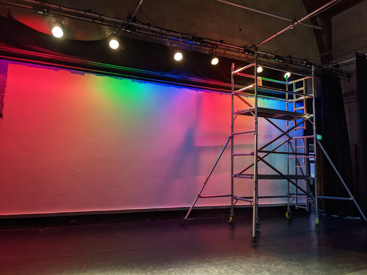 RHSBDrama's tweet image. Technical preparations are underway for next week&apos;s Dance Show...
&apos;Dancing Through The Pages&apos;.. 📖
Tickets are available on Eventbrite.
#rainbowlights
#poweroftech
@GDST @RoyalHighBath @RHSBBoarding