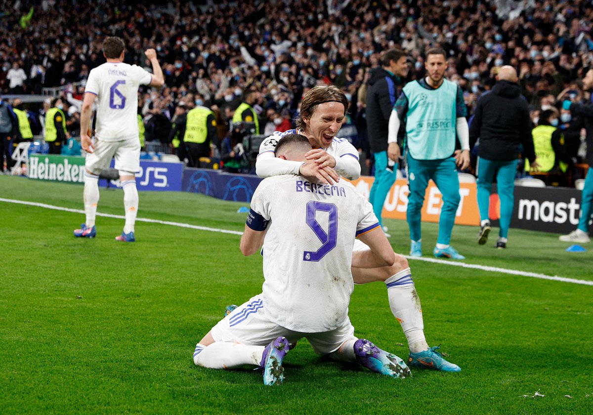 MadridXtra's tweet photo. WHAT A PIC. https://t.co/TmkPxUC6JN