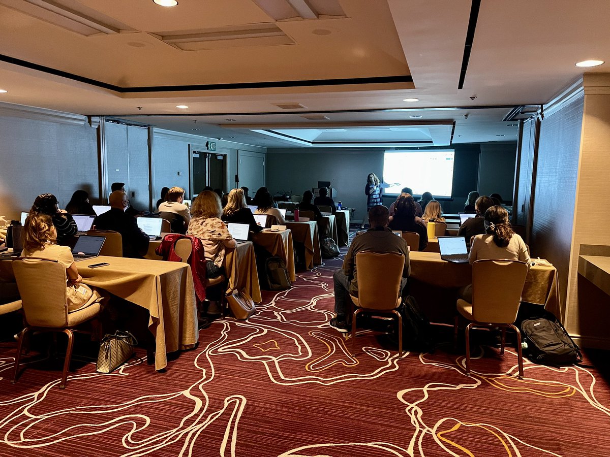 CalSPRA's tweet photo. We have officially kicked off #CalSPRA2022 with our pre-conference PR Boot Camp! Early registration is on the second floor and is open from 3:30-5:30 p.m. today! We can’t wait to see everyone! 🤩💙 
#schoolpr #suptchat #Communication #Sacramento https://t.co/nVOvuqFozf
