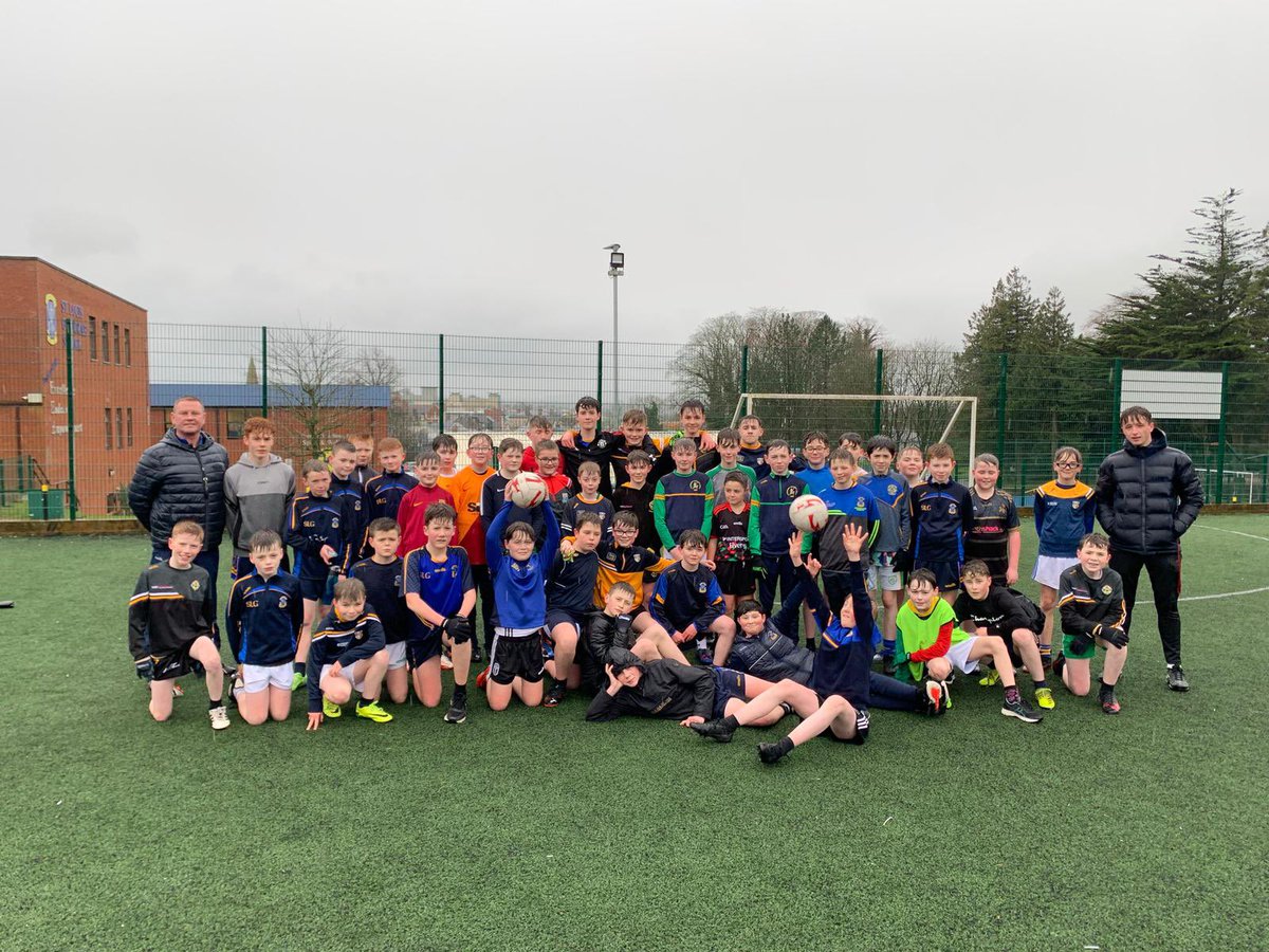 SLG_PE's tweet photo. 🏆🔵The Boyle Bowl 🟡🏆

Year 8 &amp; 9 Gaelic football tournament taking place this week with Derry coming out on top 💪🏼👏

Thanks to Mr McAleer for organising 🏐 https://t.co/mJ5OHSYt6G