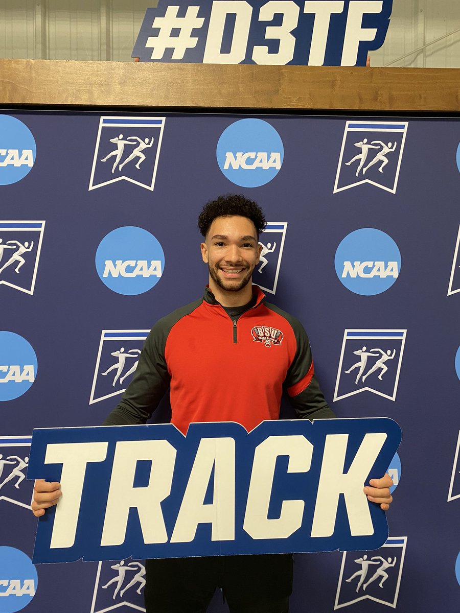 BSU_XC_TF's tweet photo. The Bears have arrived at the NCAA Championship! #BearsTF #d3tf https://t.co/o1a4FB9TiP