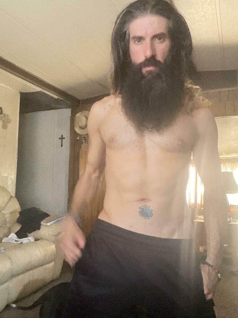 BeardDudes's tweet photo. A wizard is always on time. Gandalf #wizardintraining via /r/beards https://t.co/tNRa9UVuT8 https://t.co/nZbGSFJOfD