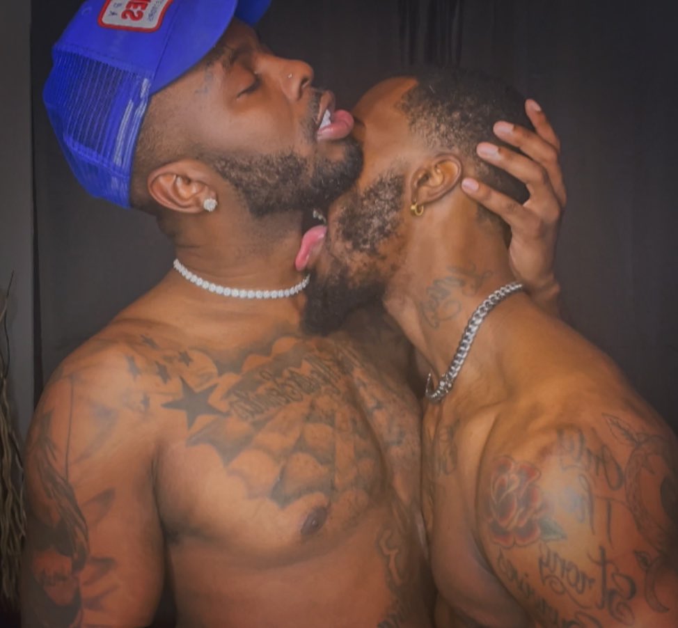 TW Pornstars - Da Vers God.. Twitter. Chemistry. @creolemaicxn. 10:18 PM -  9 Mar 2022