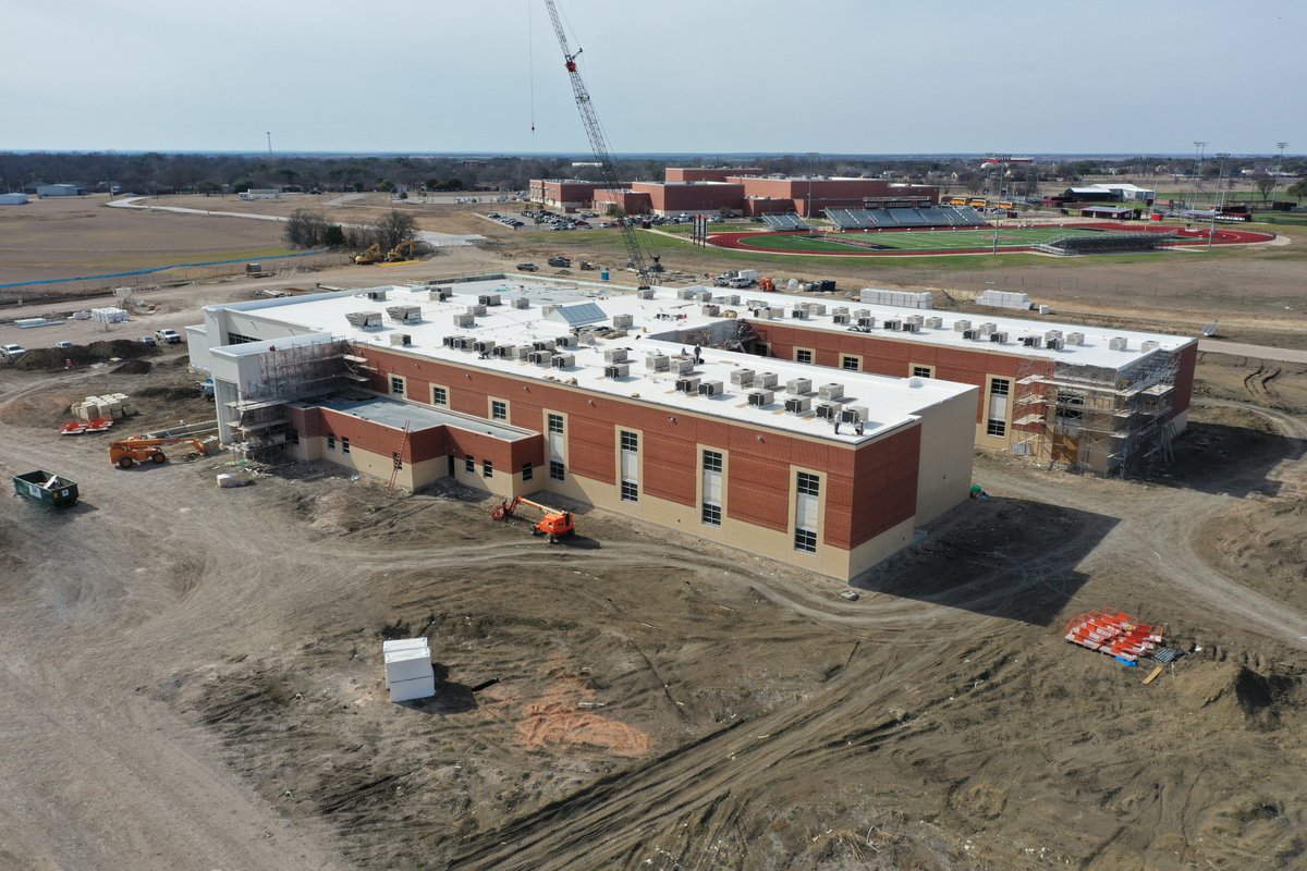 jackson_c84's tweet photo. Tile, interior finishes, and ceiling grids are currently in progress.  Drywall, and MEP trades are finishing up rough-in. Exterior masonry is ongoing and will be completed in a couple of weeks. Final grading, concrete, and landscaping will begin soon. 

@WestISD https://t.co/7q6xpWzs8G