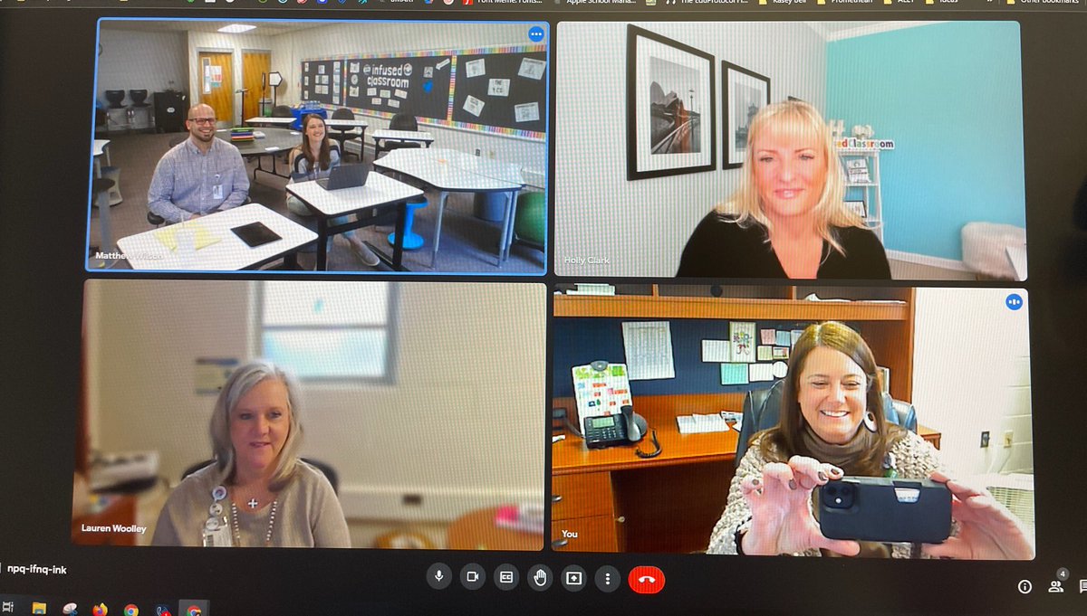 ShelbyEdTech's tweet photo. Today, we had the honor of meeting and collaborating with one of the best in instructional technology @HollyClarkEdu- We can’t wait to have YOU join us for MERGE22. https://t.co/ENSwxjbePh