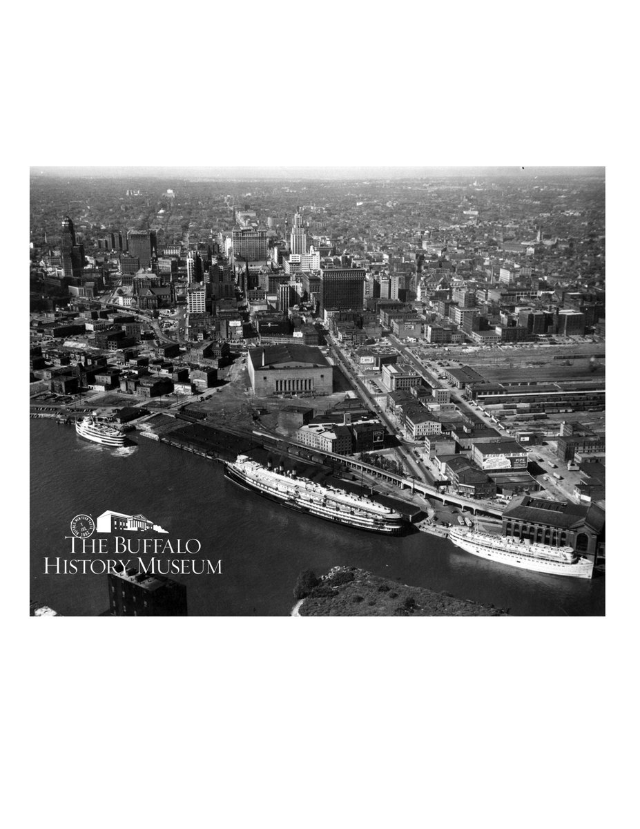 BuffaloHistory's tweet photo. Today's #WaybackWednesday photo from our archives is of our city's waterfront and skyline circa 1940. #buffalohistory #IntheBUF #BuffaloNY https://t.co/A4SXPX5fL8
