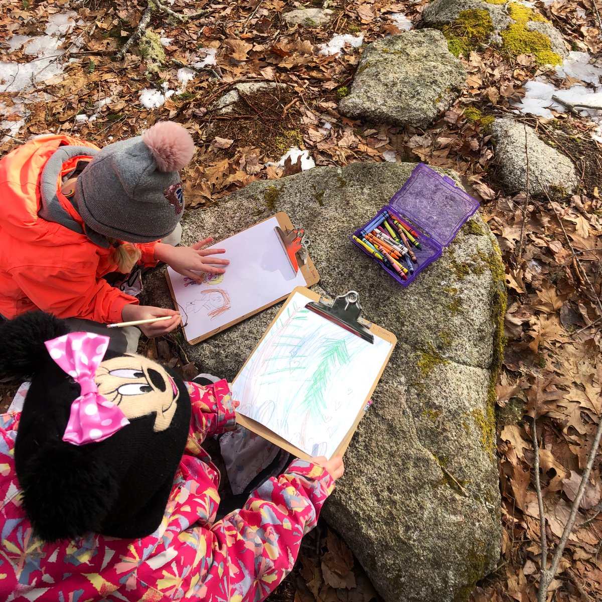 MsSinclair_Ed's tweet photo. A wonderful Wilderness Wednesday in the woods! We found a stick that looked like an antler, drew some nature drawings, measured how deep a hole was with a stick, found some interesting mushrooms and much much more! #TakeMeOutside #ForestSchool #FreshAirLearning #PlayBasedLearning https://t.co/xAuHBovzoH