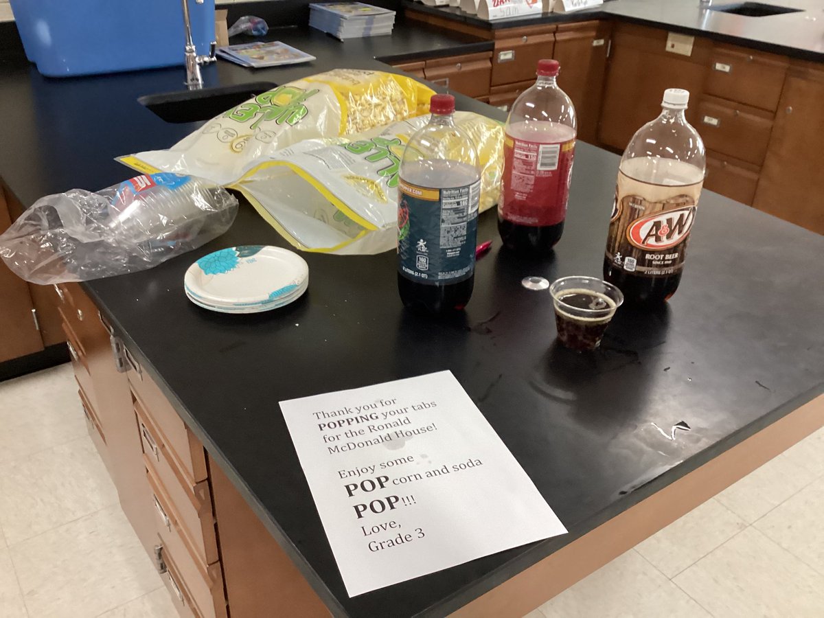 SweereEmma's tweet photo. we (6th grade) won the pop-tab competition so the 3rd grade teachers surprised up with POPcorn and soda POP to celebrate in social studies! #reedsvillesd https://t.co/eE626NZ4DS