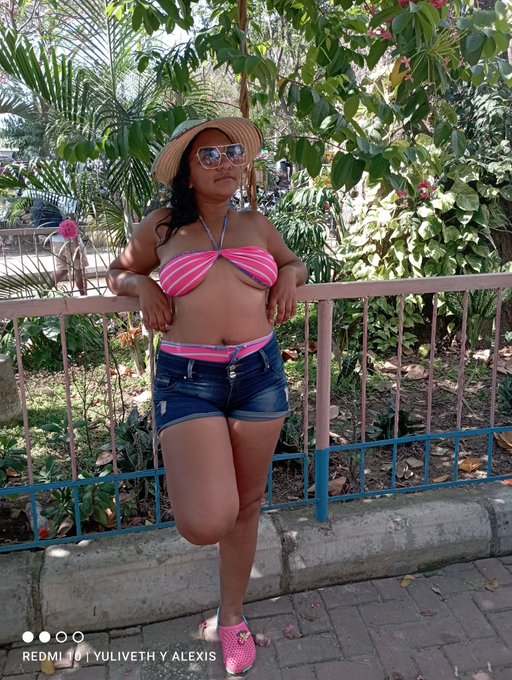 Si me pregunta en qu&eacute; pienso.. les respondo al DM juguemos un rato #colombia #mexico #india #USA #valledupar<a href="/tag/usa"class="tags"><span>#usa</span></a><a href="/tag/india"class="tags"><span>#india</span></a><a href="/tag/mexico"class="tags"><span>#mexico</span></a><a href="/tag/colombia"class="tags"><span>#colombia</span></a><a href="/tag/valledupar"class="tags"><span>#valledupar</span></a><a href="/tag/barranquilla"class="tags"><span>#barranquilla</span></a>