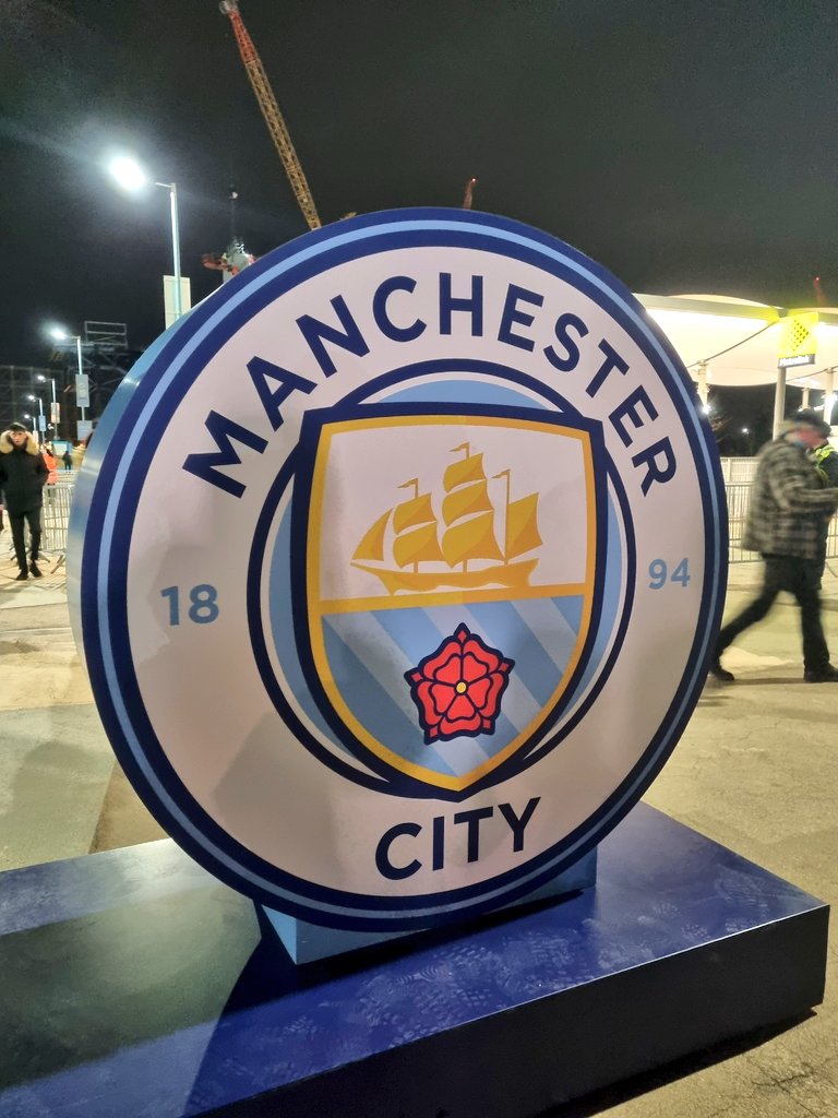 WHS_SSOS's tweet photo. We had a great night at @ManCity vs @Sporting_CP

Thanks @pe5sportstours ⚽️🌟👍 https://t.co/OkKlV9a9hC