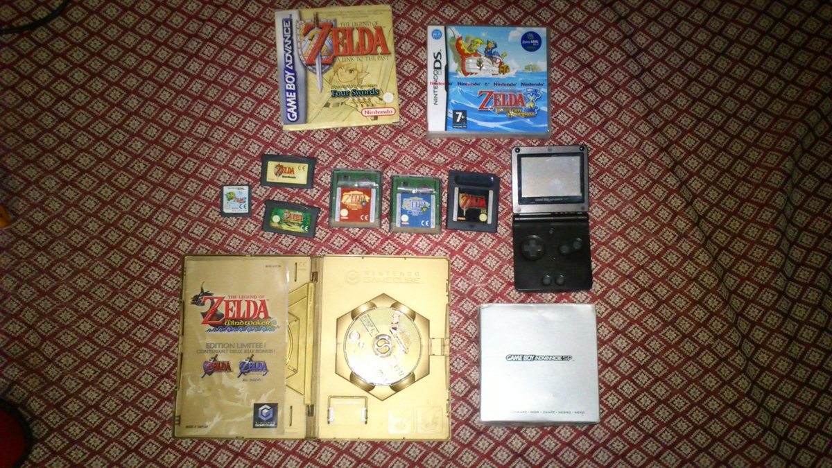 Hocine82's tweet photo. @AishRanliaLoove @Psykaos @baptamro j'ai aussi ce Chef-d'œuvre!!Zelda c'est mon enfance 🤩 https://t.co/vP3z6lvuD8