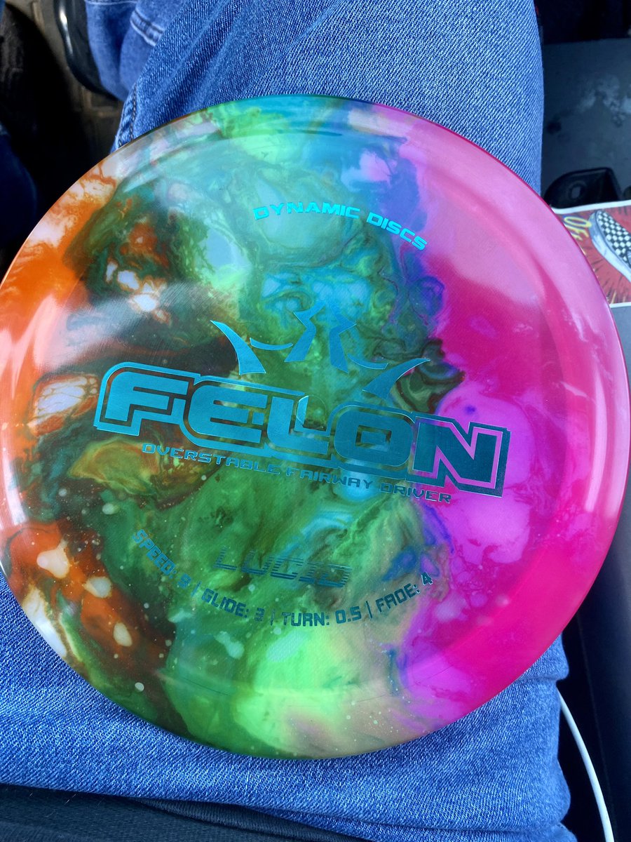 Oneleven_1's tweet photo. Who throws a @DynamicDiscs felon? I hear great things so I picked one up. She’s definitely easy on the eyes!! #flydye #discgolf https://t.co/Lk1e4e2kul