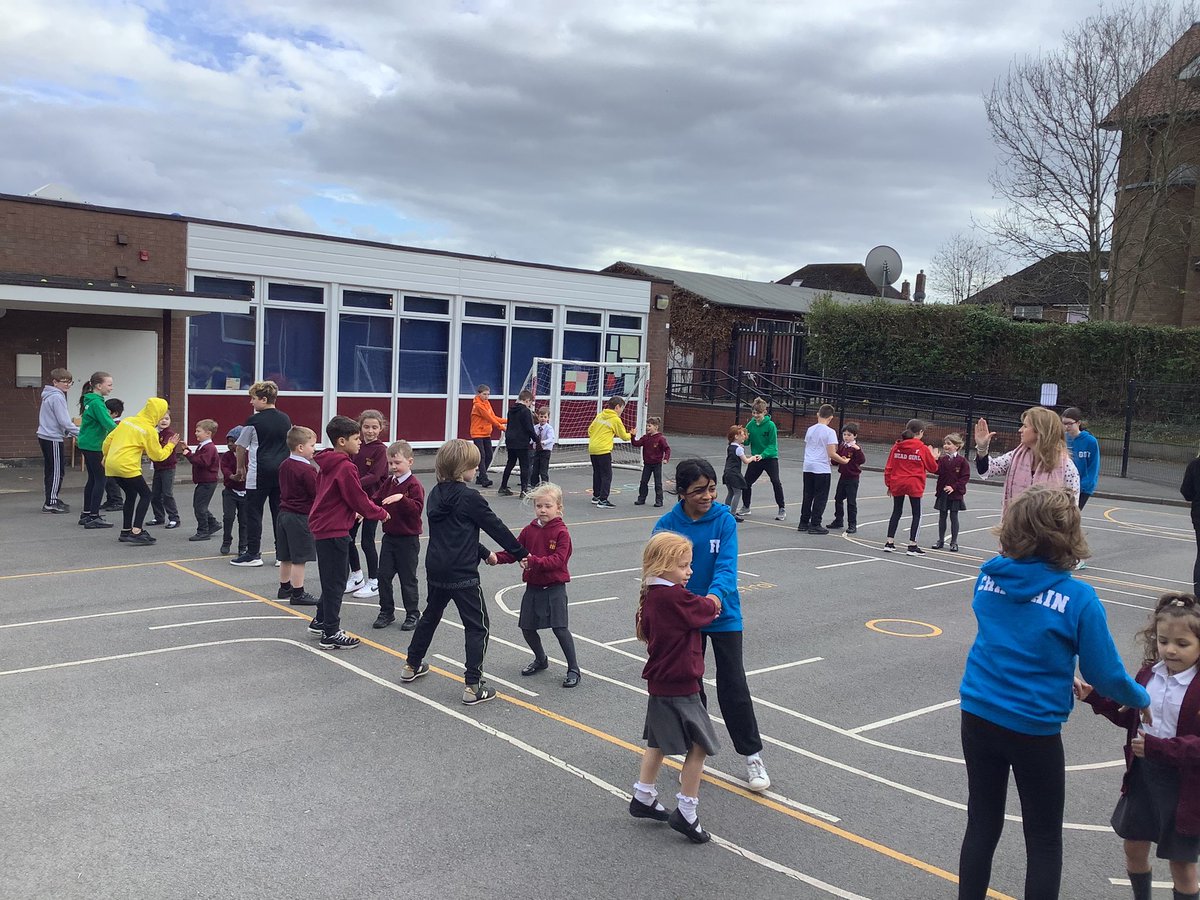 AllSaintsTraff's tweet photo. Fabulous dancing today from our Year 1 &amp; Year 6 children, preparing for our special Mass this Friday #StPatrick #lovingeverybody #helpingeachother #classmass ❤️💫🎼☘️ https://t.co/jyV6ZfxBNF