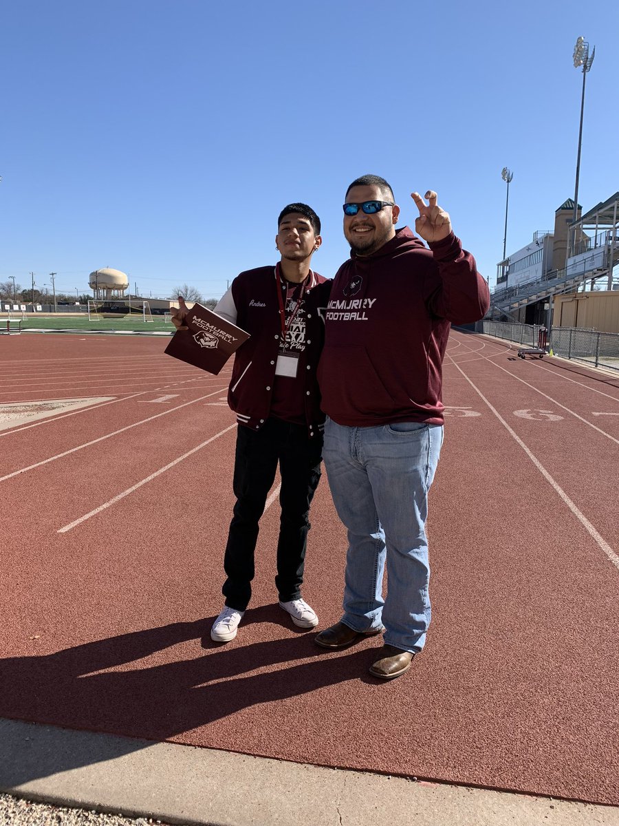 Extremely proud to announce my first offer to McMurry University 🦅A big thank you to <a href="/Coach_GarciaJ/">Coach Johnny Garcia Jr.</a> <a href="/ysletafootball/">Coach Martinez</a> <a href="/YsletaSports/">Ysleta HS Athletics</a> #WarHawksFAW