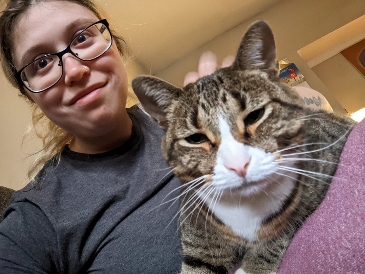 JessxSara's tweet photo. My snuggly boy helps me with physical therapy and I'm so thankful 🥰 https://t.co/u7cio2iZyB