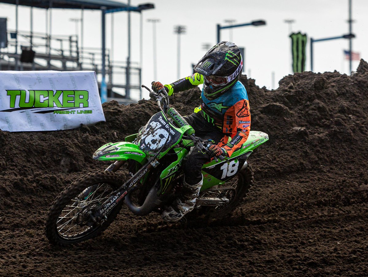 RaceKawasaki's tweet photo. After a successful @rcsxdaytona,  #TeamGreen is ready to keep the #GoodTimes rolling at the James Stewart Freestone Spring Championship at @freestonemx.  

#Racekawasaki #RaceKX #GoodTimes #js7freestone https://t.co/AfbWadPh1u