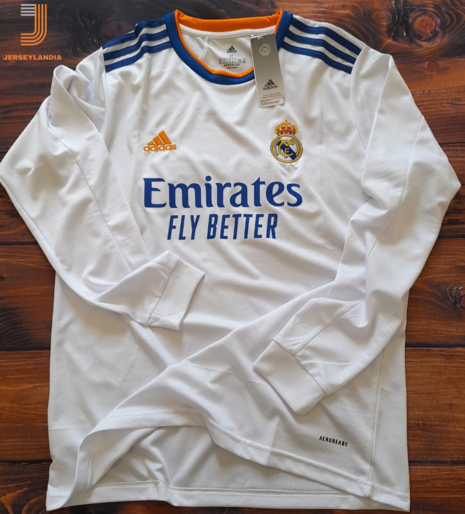 RealBrasil_BR2's tweet photo. SORTEIO! 👀

Quer ganhar uma camisa de manga longa do Real Madrid? É simples, basta seguir as regras abaixo.

• REGRAS 👇🏼

▫️Dar RT nesse tweet.
▫️Seguir @RealBrasil_BR2
▫️Seguir @jerseylandia 

Sorteio será realizado dia 25/03. https://t.co/zT0rlgFUIW