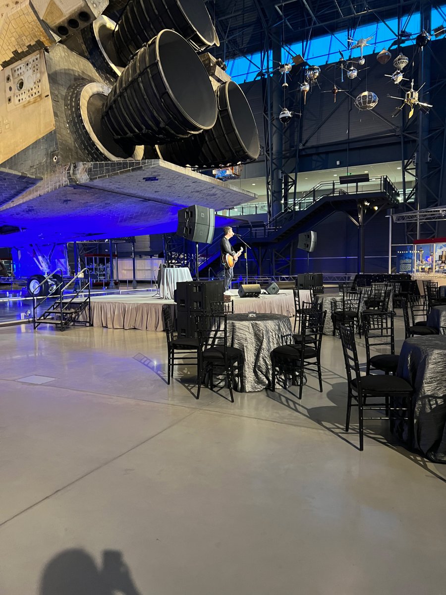 1nterAstra's tweet photo. Sound check with @KevinMGriffin last night under a spaceship. #space #interastra https://t.co/5Zv5PLeR9x