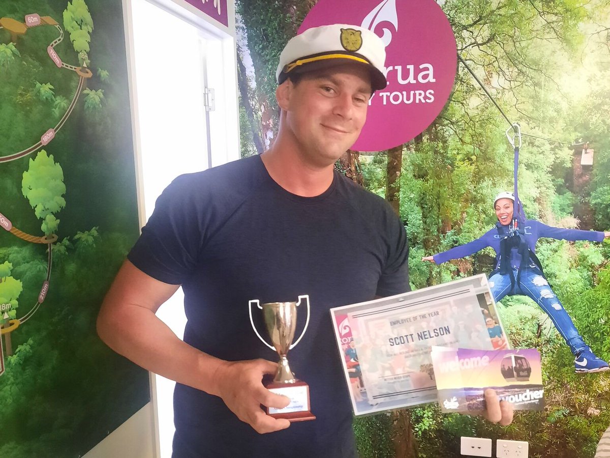 Canopy_Tours's tweet photo. 🎈🎁✨We have a Birthday Boy in house today!! 🍧🧁
A BIG HAPPY BIRTHDAY SCOTTY N!! 
Voted as our employee of the year 2021! He's probably the nicest guy in the world, would do anything to help anyone, is as handy as they come and we're stoked to have him in our team! 💛 https://t.co/2r37msZfc4