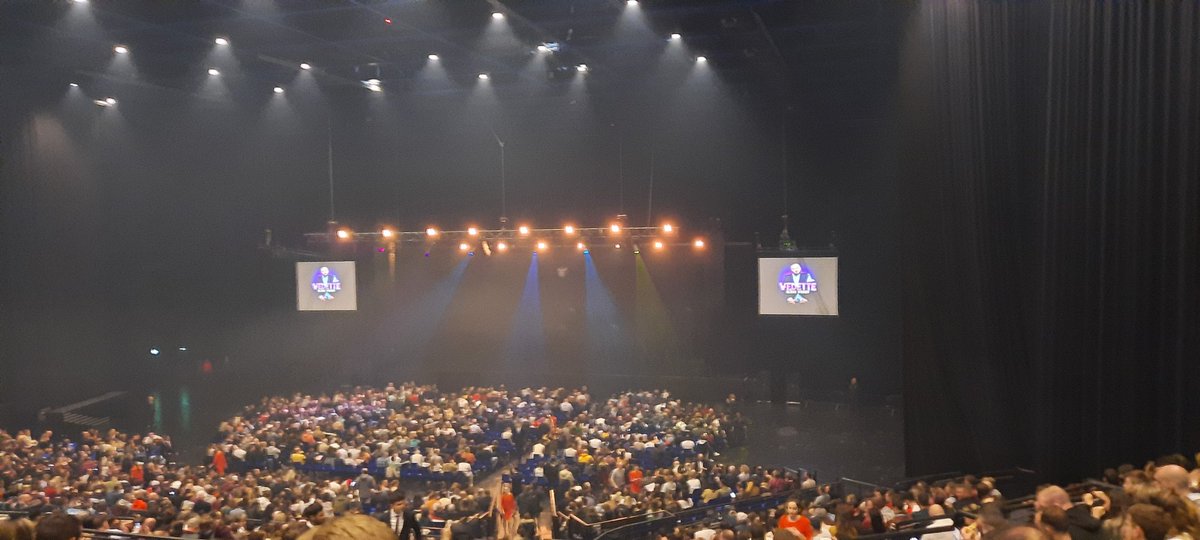 _SweetRealLife_'s tweet photo. Tu nous as régalés !!!
Super spectacle !!!
Merci @AlbanIvanov !!! 💪👏
#Vedette #AlbanIvanov #Toulouse https://t.co/dOi2rmT19G