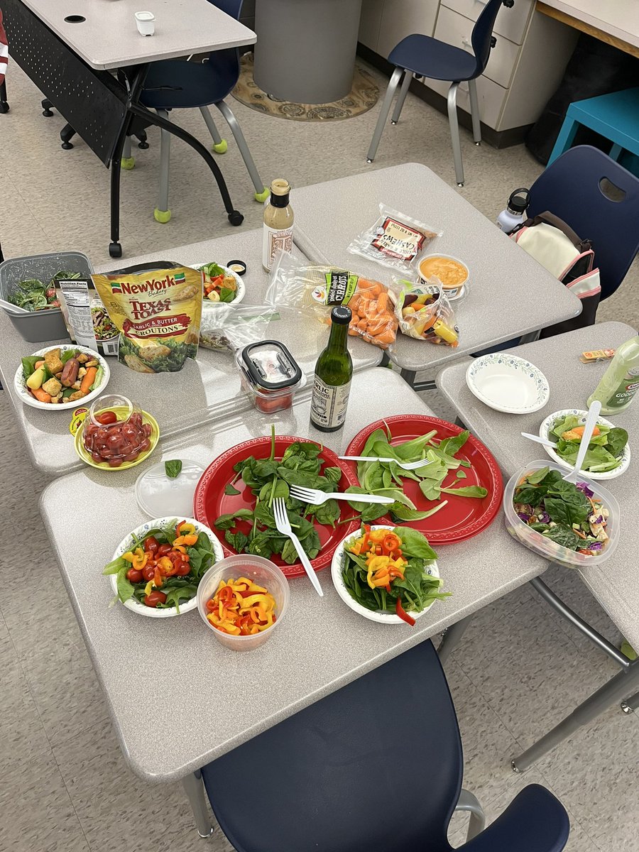 Enjoying our freshly grown lettuce at lunch today. Still waiting on the other vegetables. <a href="/NHSMIDDLESCHOOL/">New Hope-Solebury Middle School</a>