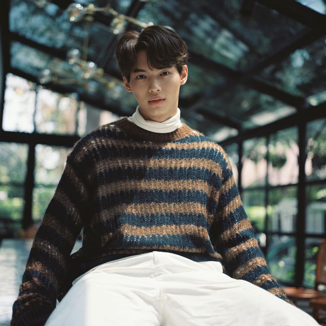 win_metawinbr's tweet photo. 📍| Foto do Win tirada do seu Photobook official.🤎
© voc_hunarak
🖇https://t.co/2AqUKfgp5i
@winmetawin #winmetawin #snowballpower #LIGHTOFWIN https://t.co/yAKMnGPJDc