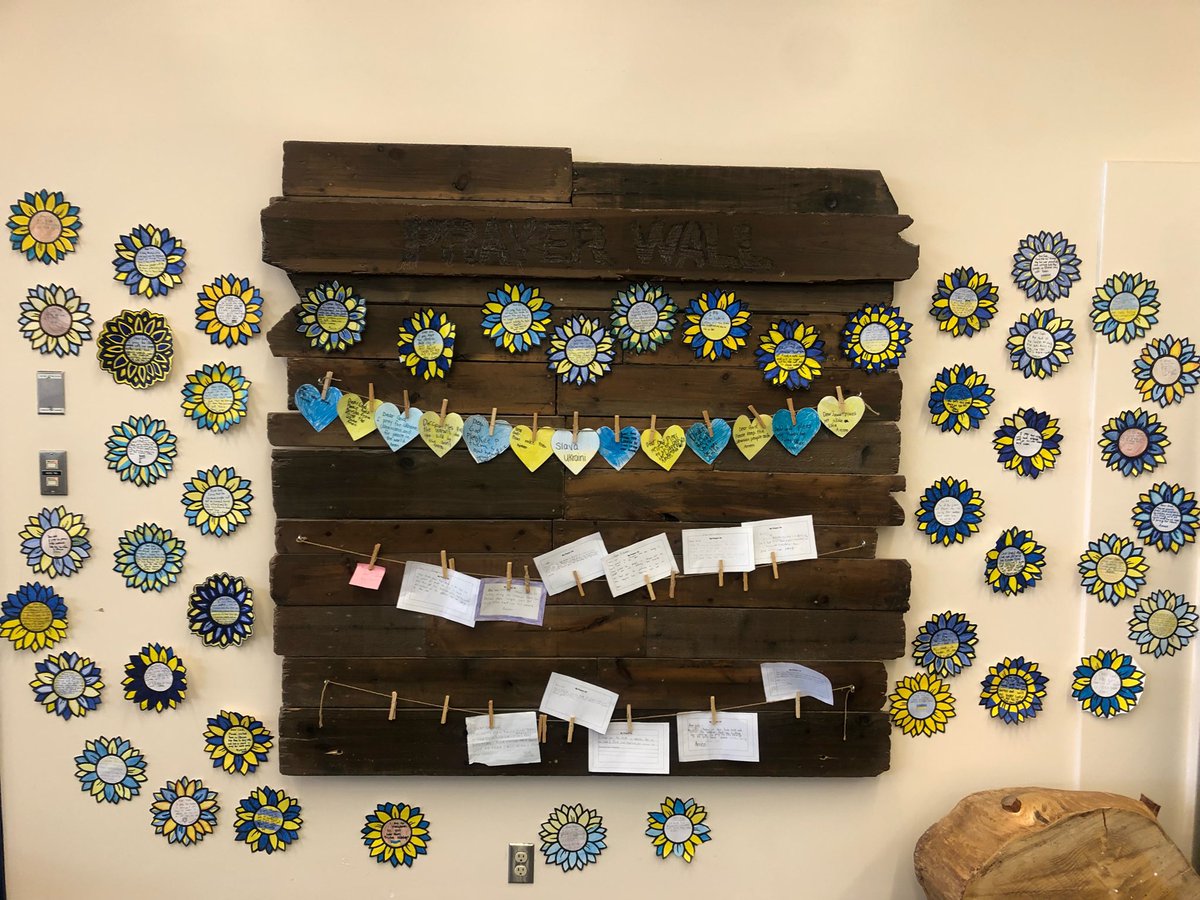 GoodShepherdECS's tweet photo. Students at Good Shepherd wore yellow and blue today to show support for our brothers and sisters in Ukraine. They were also involved in many class activities to commemorate this day. #ecsdfaithinspires https://t.co/YCycc1Q2bf
